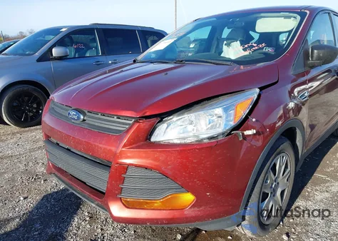 2014 Ford Escape S from USA, damaged, VIN 1FMCU0F70EUB39689